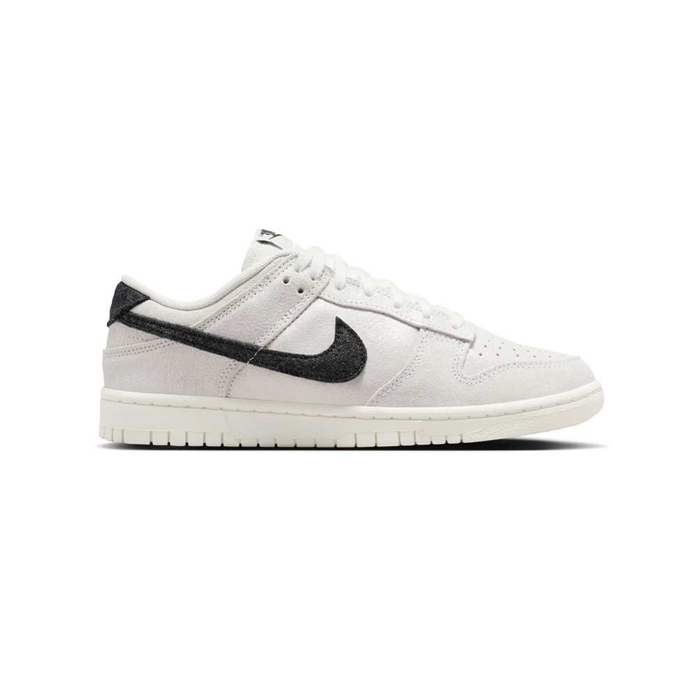 W DUNK LOW SE